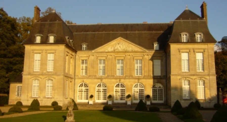 lien vers château de Boury